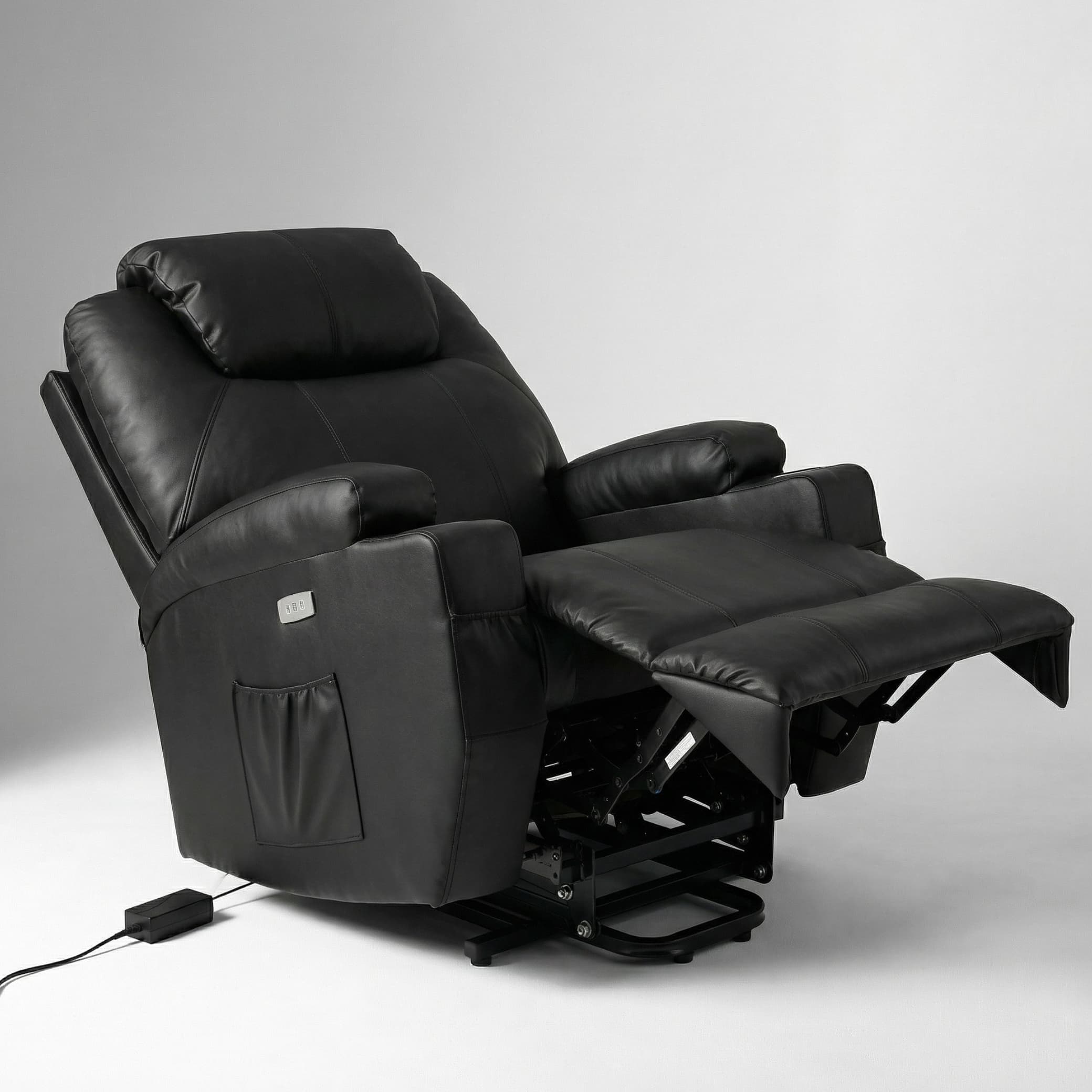 כורסת קימה חשמלית Dolce Vita Milano פרימיום עור PU שחור עם 8 נקודות עיסוי | חימום + USB